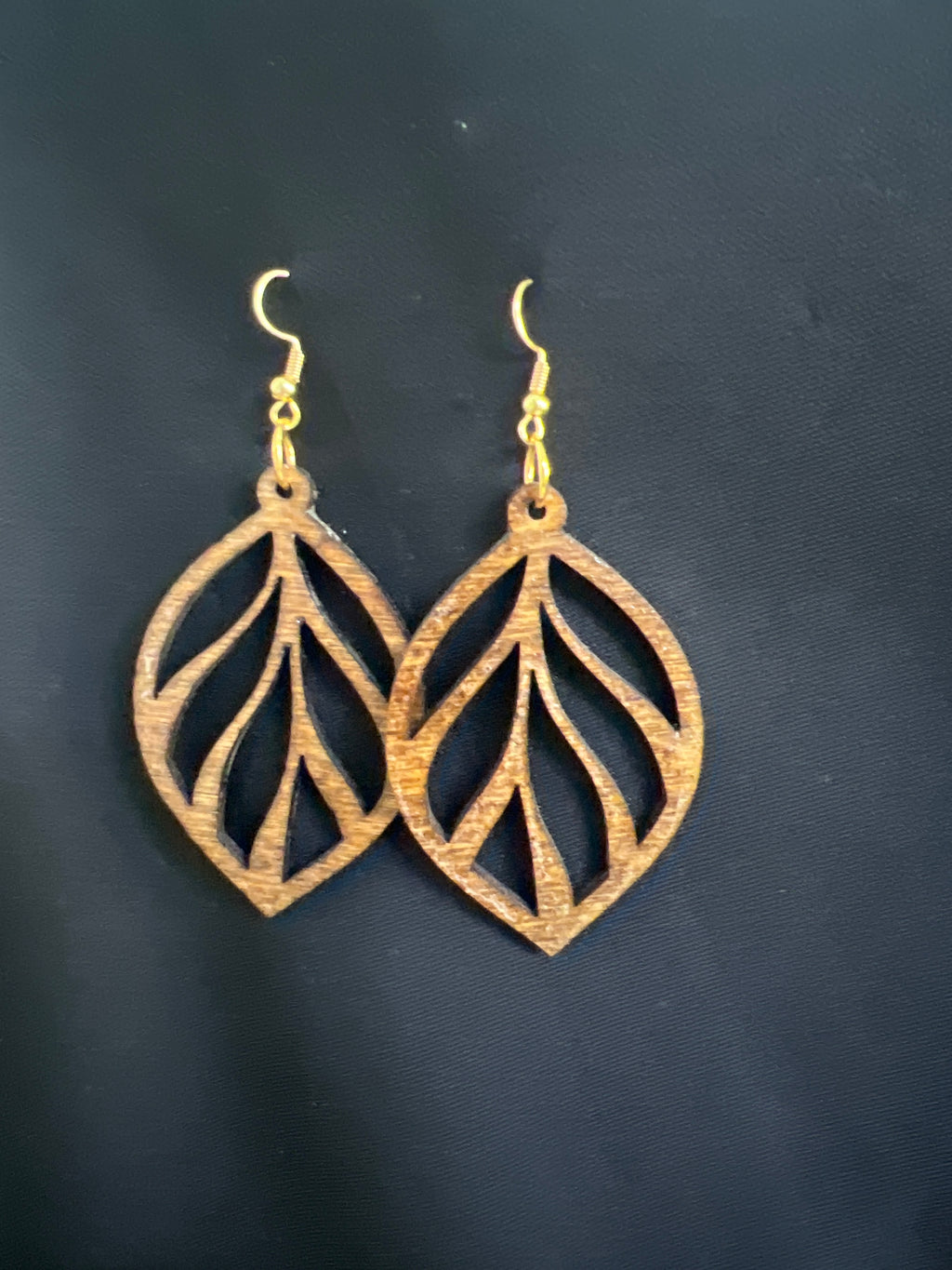 Wood Engraved All Natural Dangle Earrings - Leaf Style